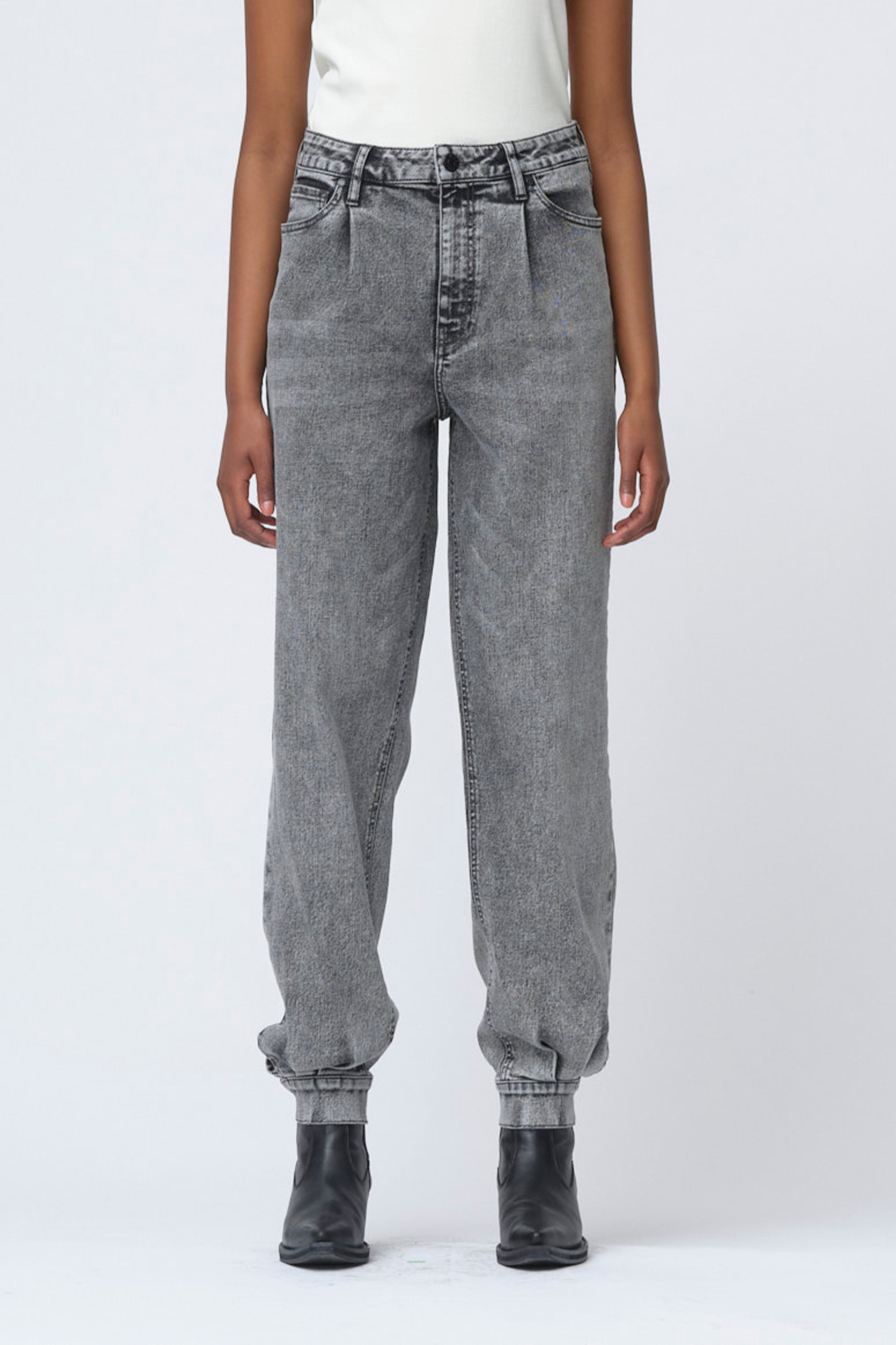 Tomorrow Bill Jeans Wash Vintage Grey Jeans & Pants 8 Grey