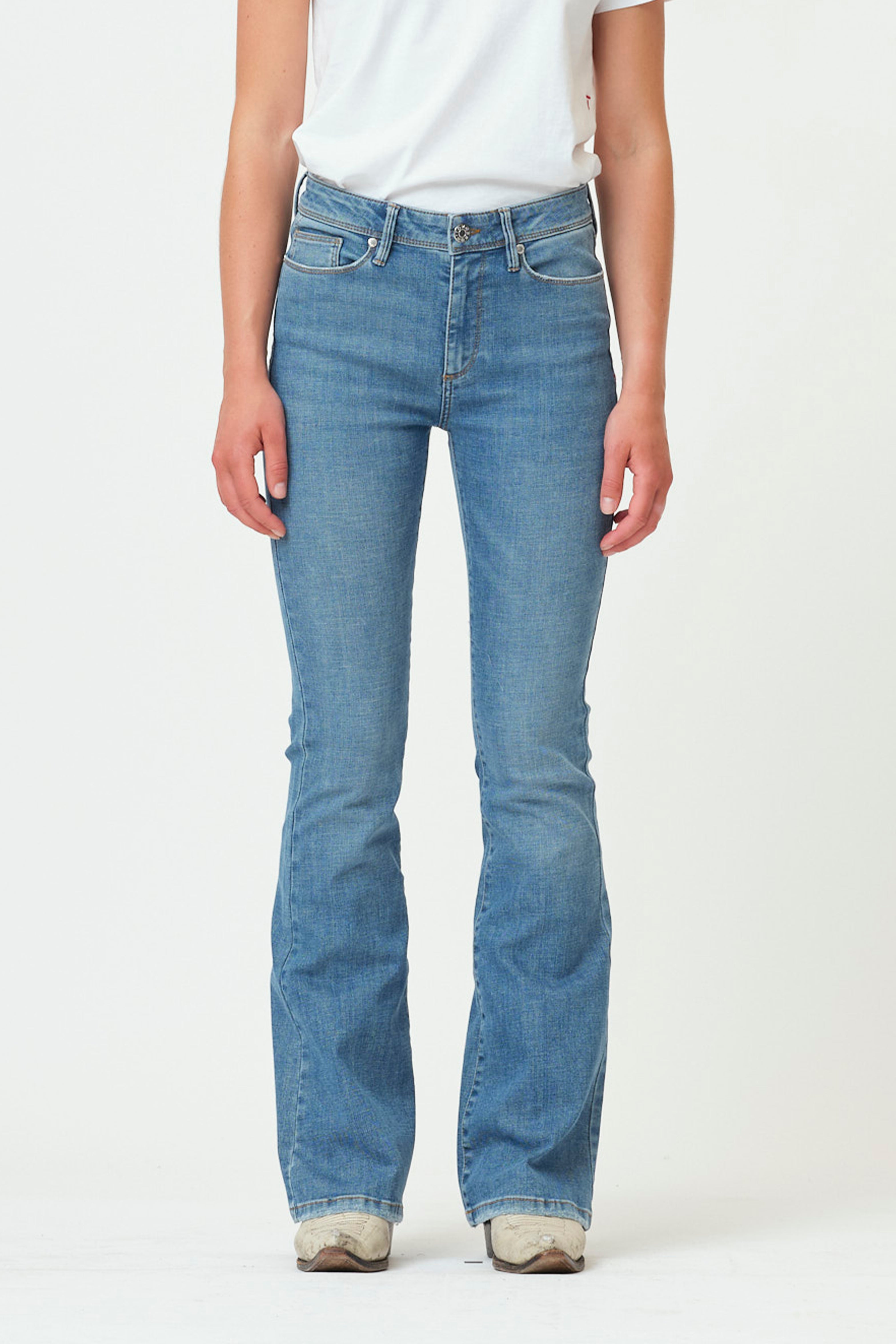 Tomorrow TD Albert Flare Jeans wash Bleached Lucca Jeans & Pants 51 Denim blue