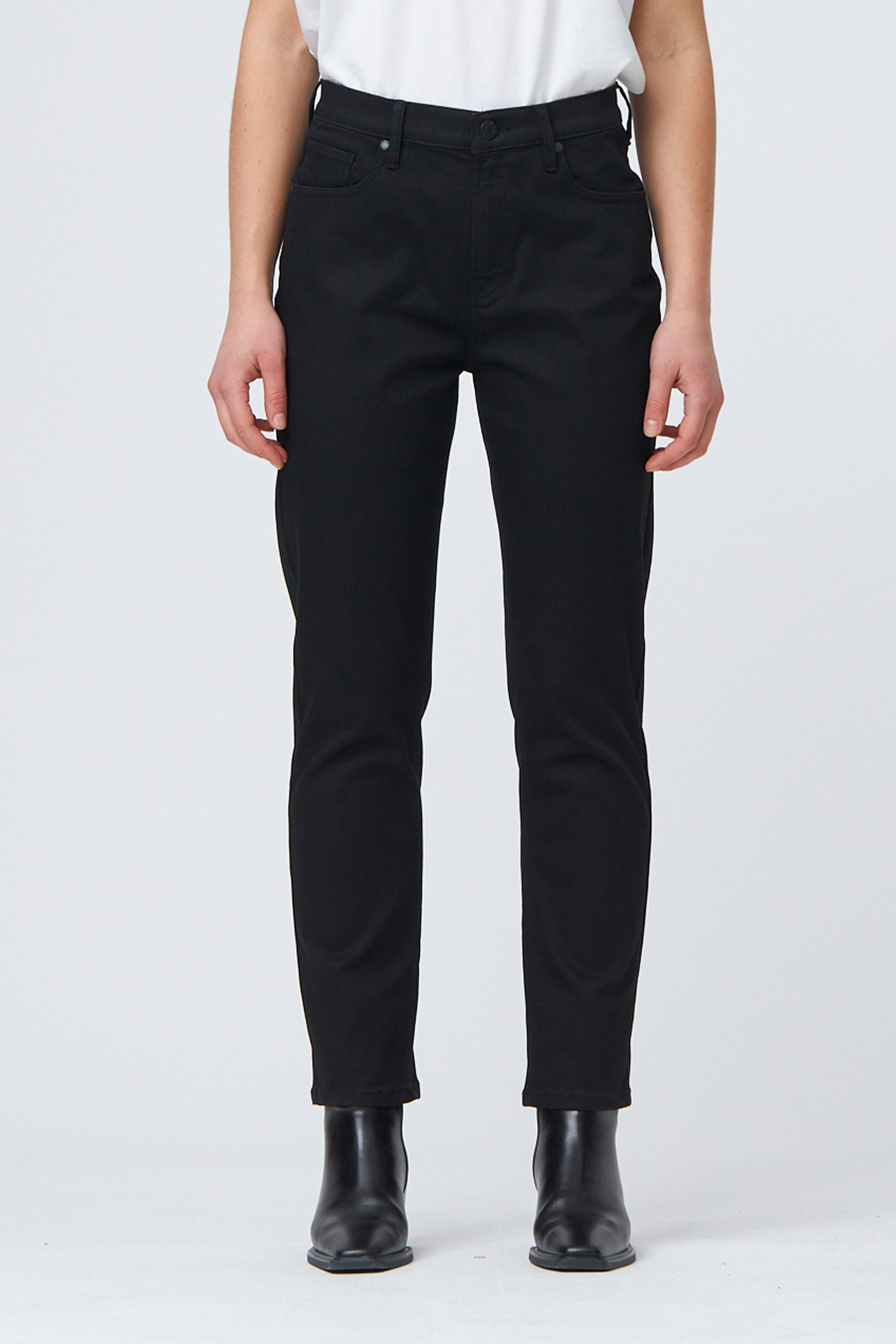 Teresa Jeans Wash Forever Black