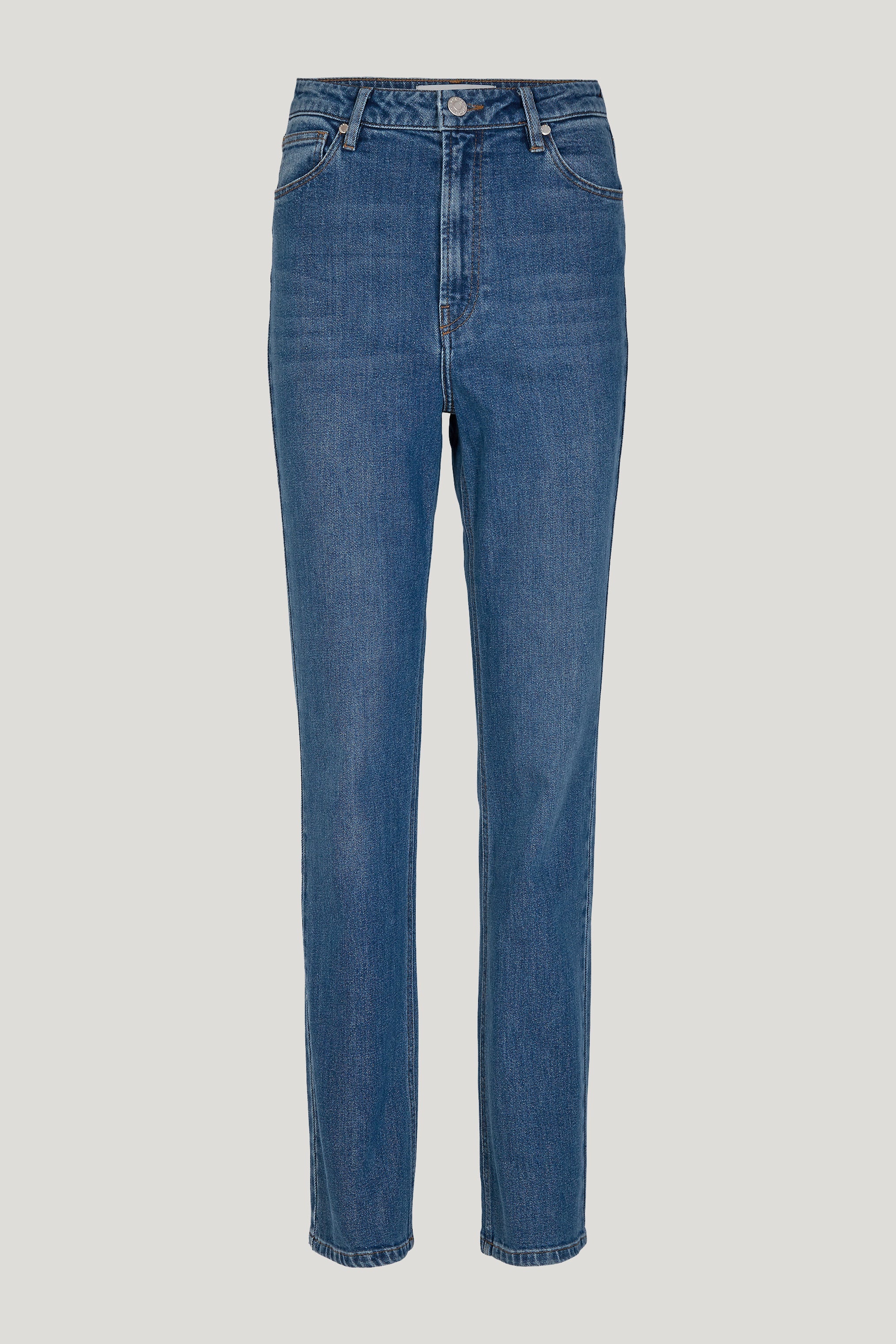 Amber Jeans Dark Iowa