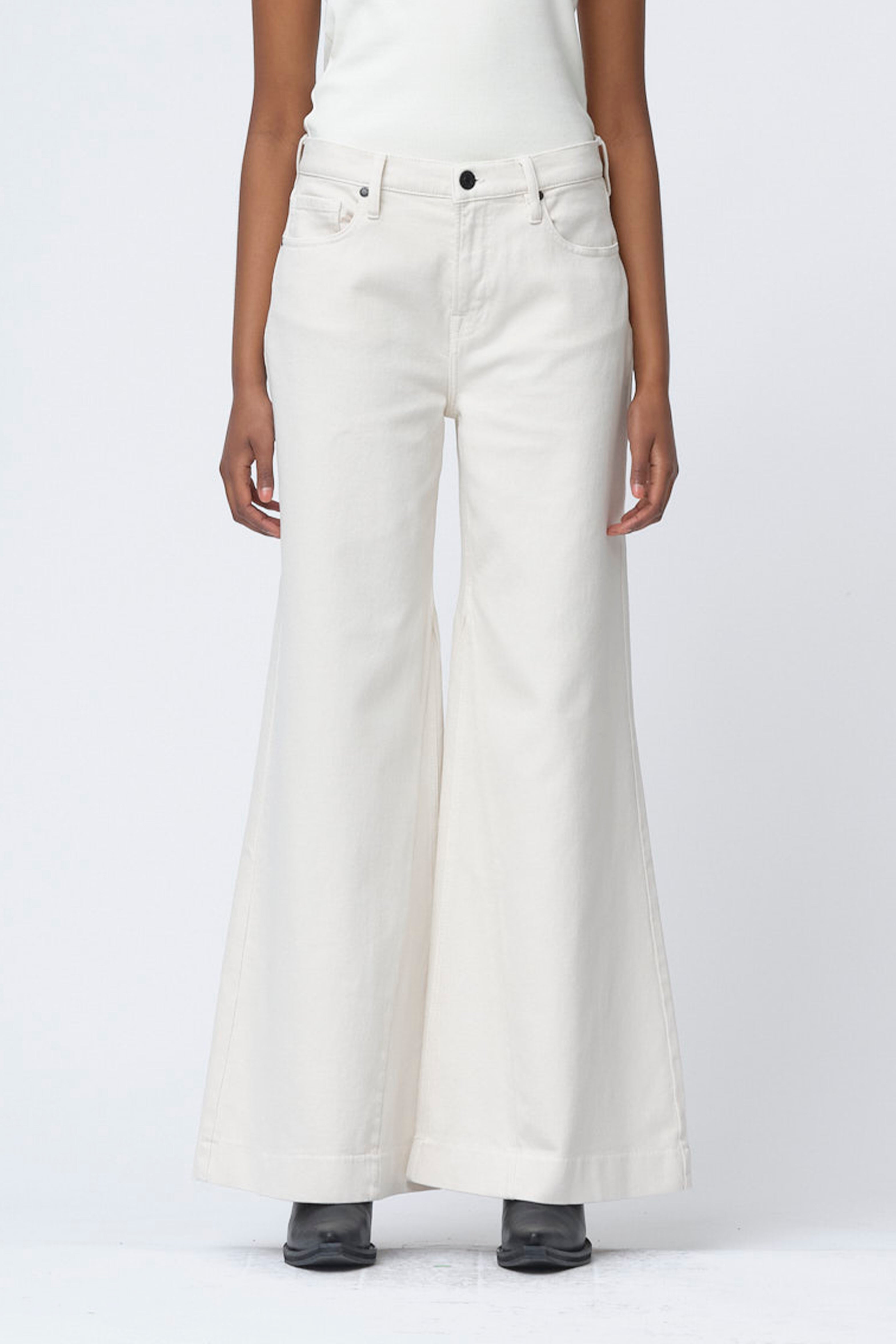 Tomorrow Kersee Nostalgia Jeans Wash Soft Ecru Jeans & Pants 03 Ecru